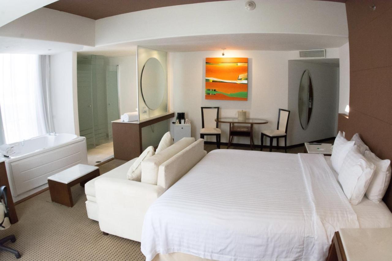 Hotel & Suites Bel Air Business Salamanca Bagian luar foto