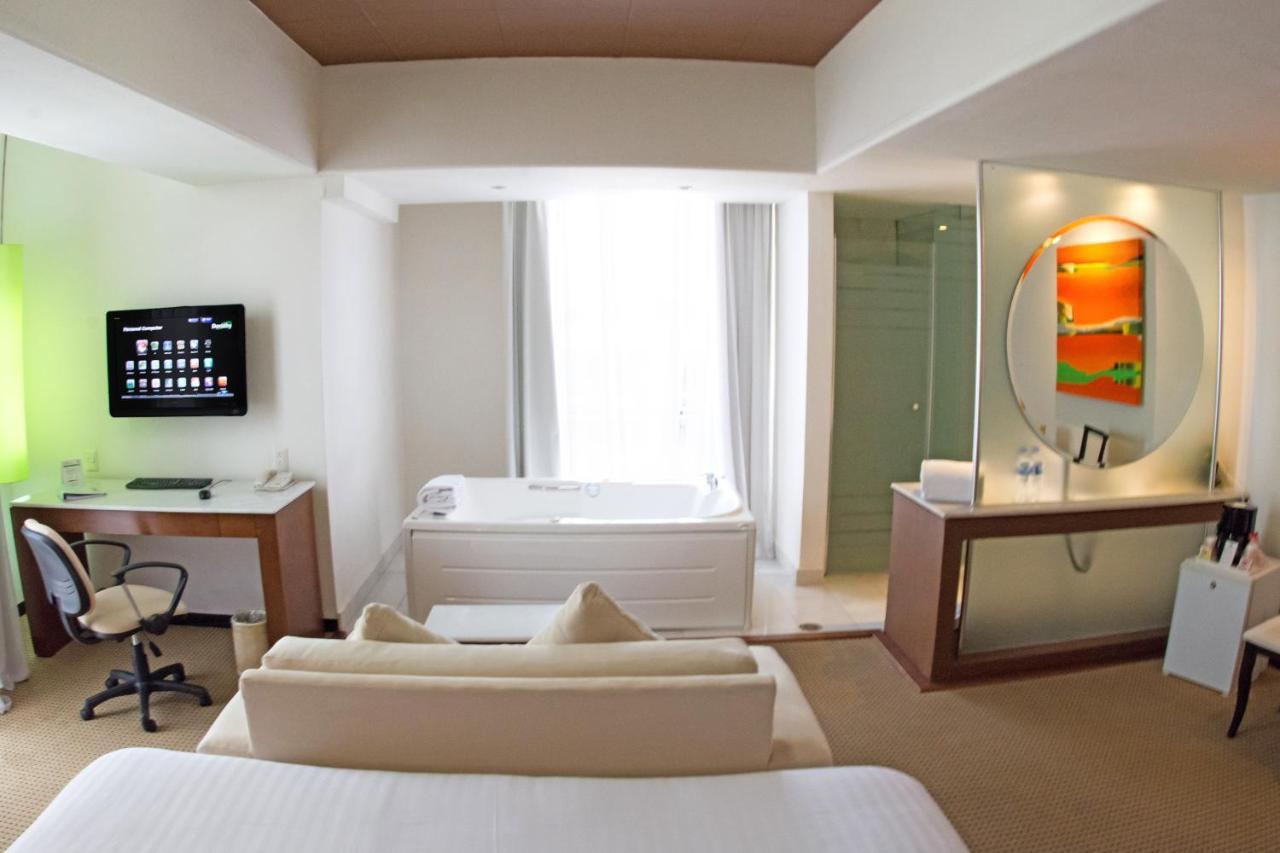 Hotel & Suites Bel Air Business Salamanca Bagian luar foto