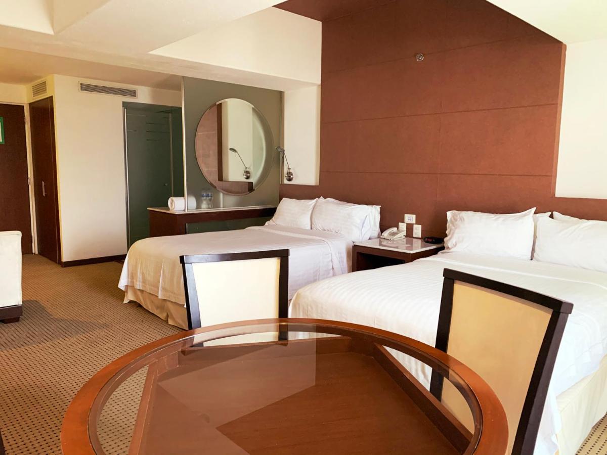 Hotel & Suites Bel Air Business Salamanca Bagian luar foto